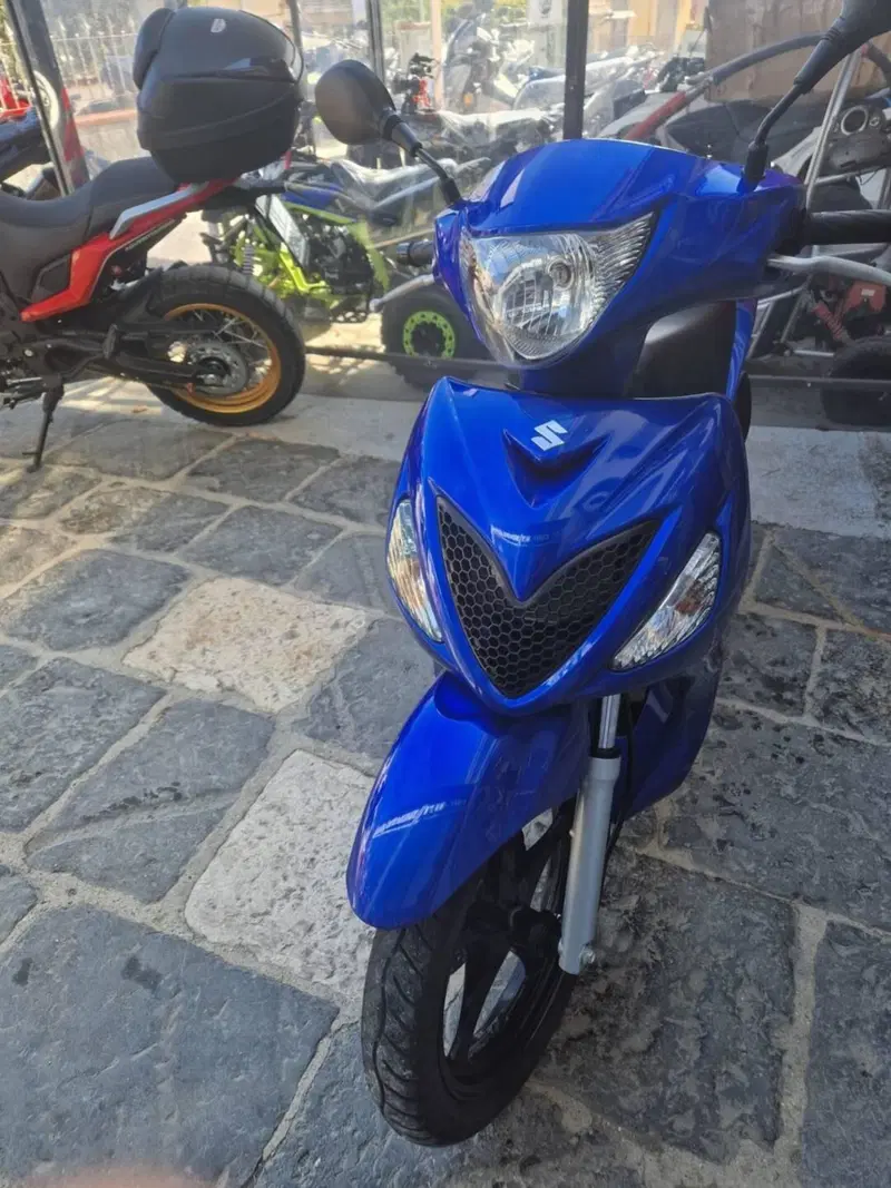 Suzuki SIXteen 125 (2007 - 14) (3)