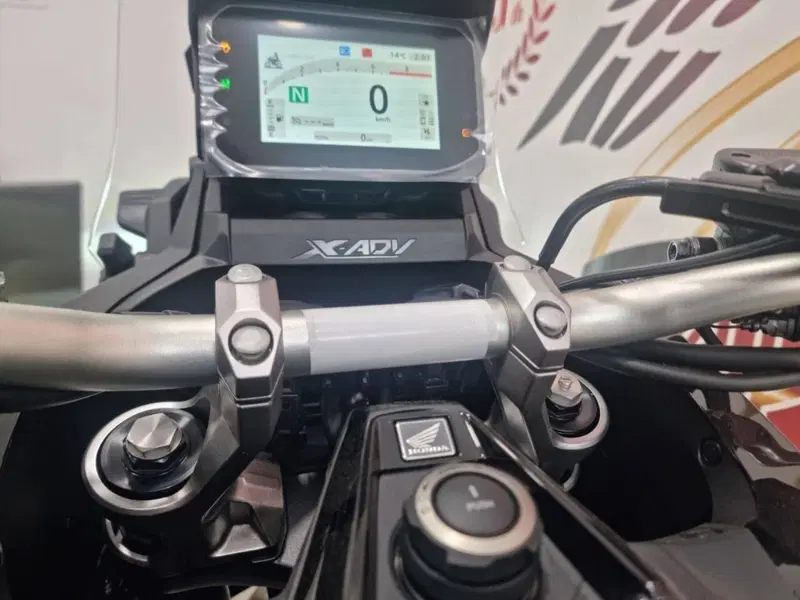 Honda X-ADV 750 (2025 - 26) (7)