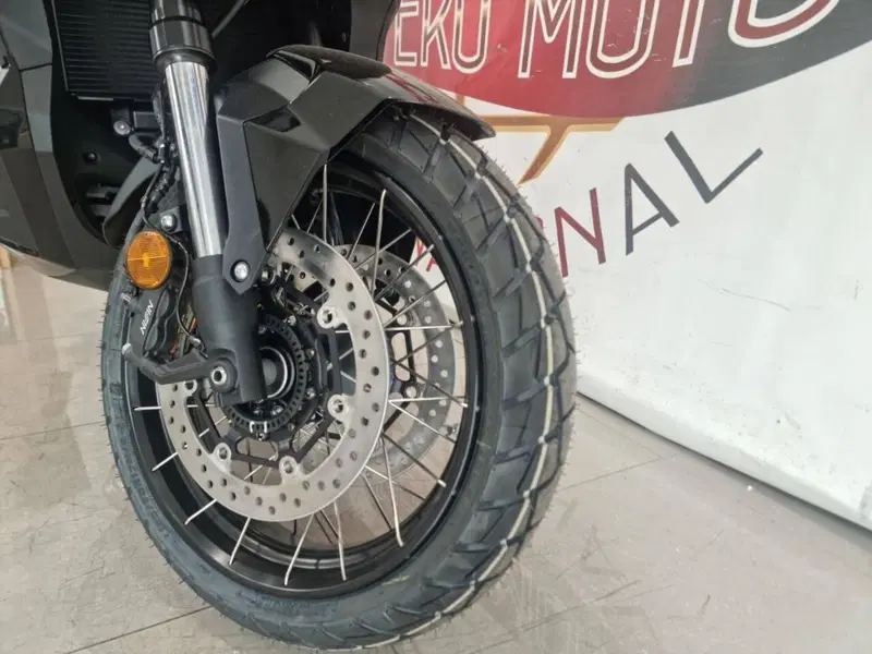 Honda X-ADV 750 (2025 - 26) (10)