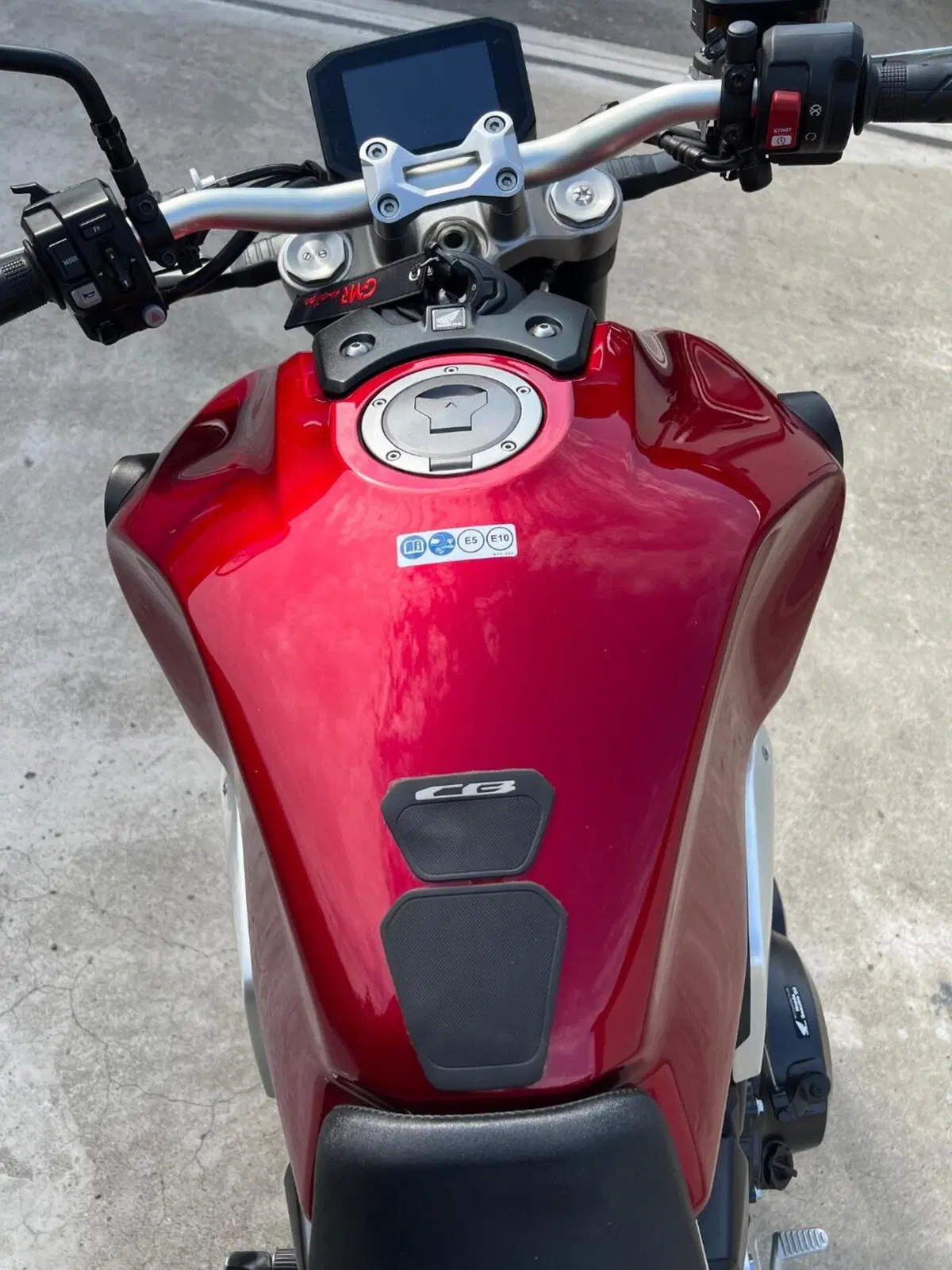 Honda CB 1000 R (2021 - 25) (7)