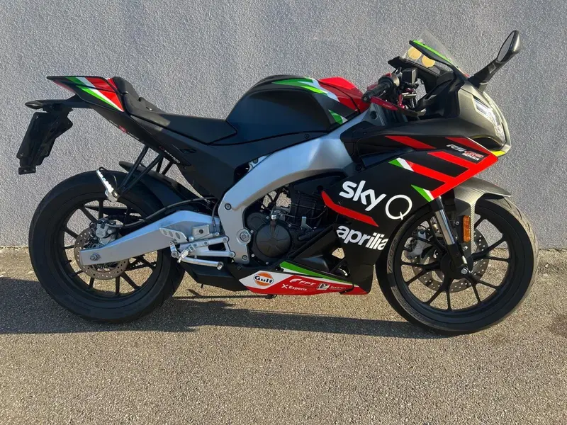 Aprilia RS 125 GP Replica (2021 - 24) (2)