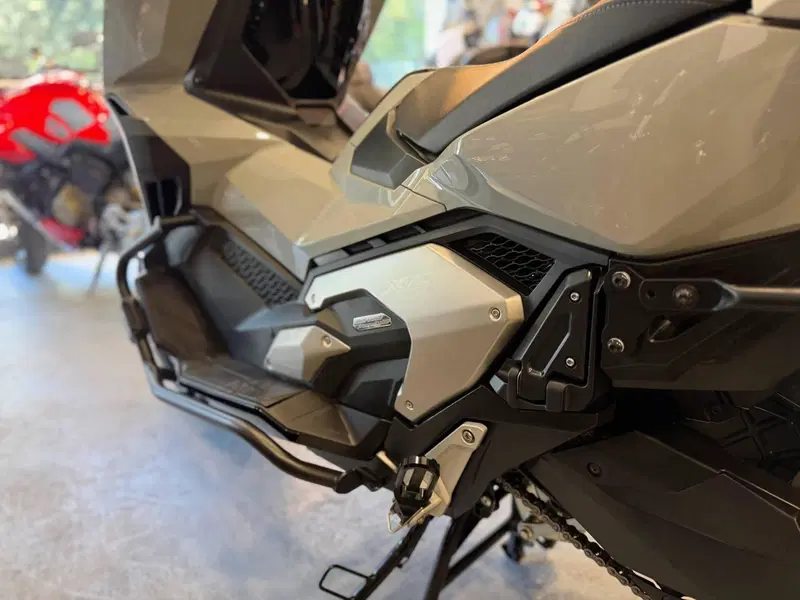 Honda X-ADV 750 DCT (2021 - 24) (10)