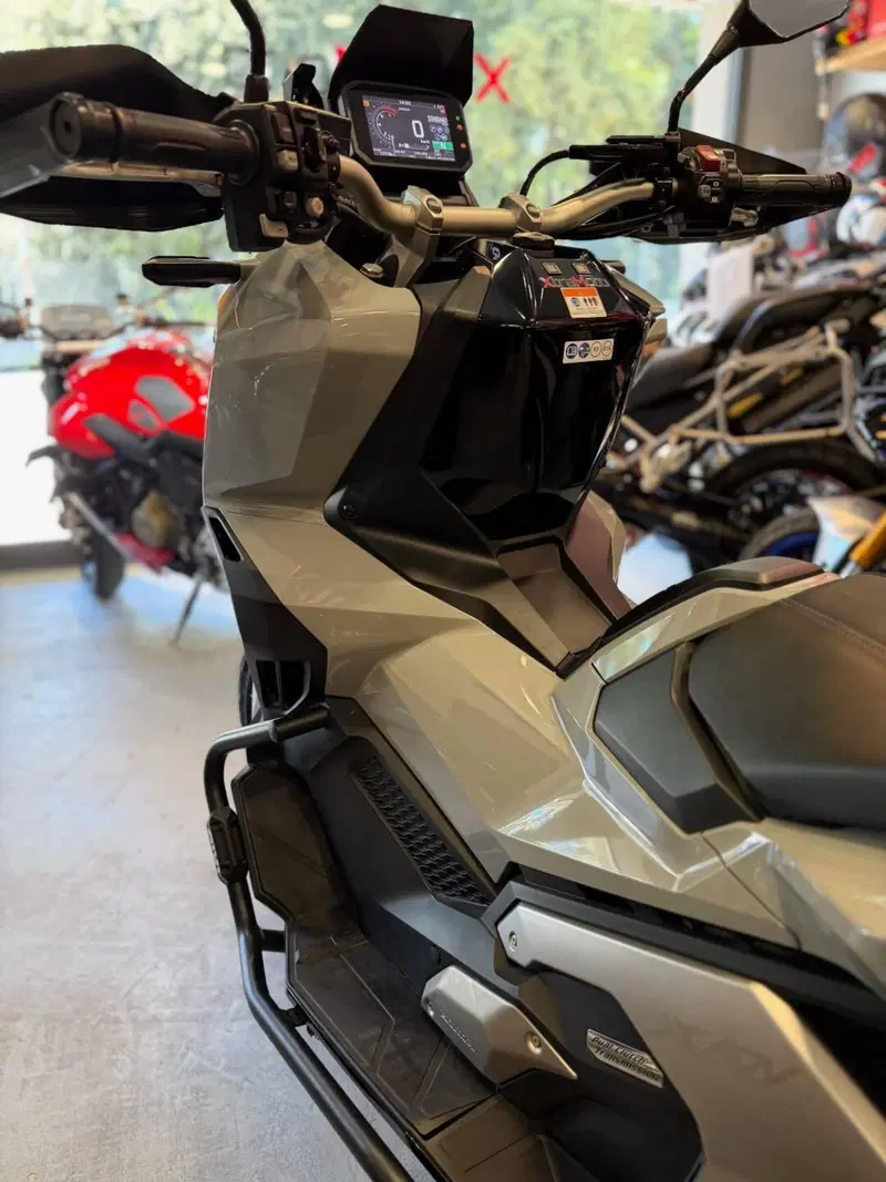 Honda X-ADV 750 DCT (2021 - 24) (11)