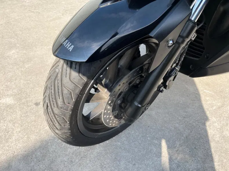 Yamaha X-Max 400 ABS (2013 - 16) (9)