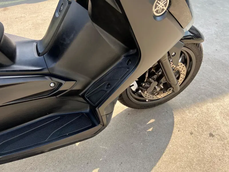 Yamaha X-Max 400 ABS (2013 - 16) (14)