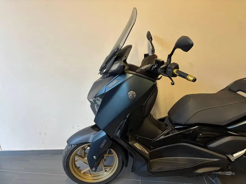 Yamaha X-Max 300 Tech Max (2021 - 24) (2)