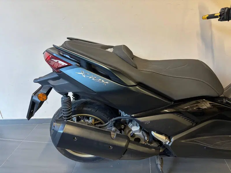 Yamaha X-Max 300 Tech Max (2021 - 24) (8)