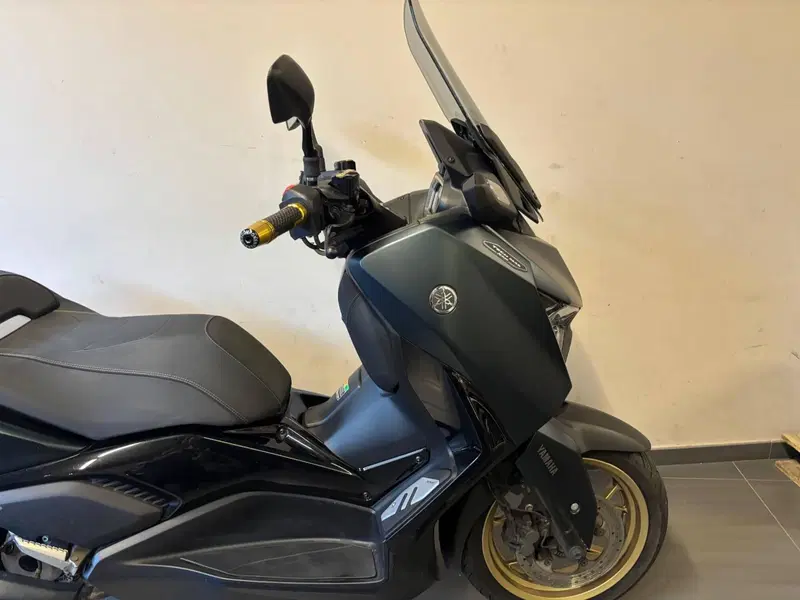 Yamaha X-Max 300 Tech Max (2021 - 24) (9)