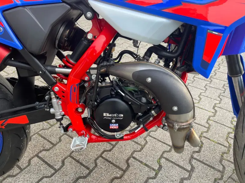 Betamotor RR 50 Motard Track (2021 - 26) (8)