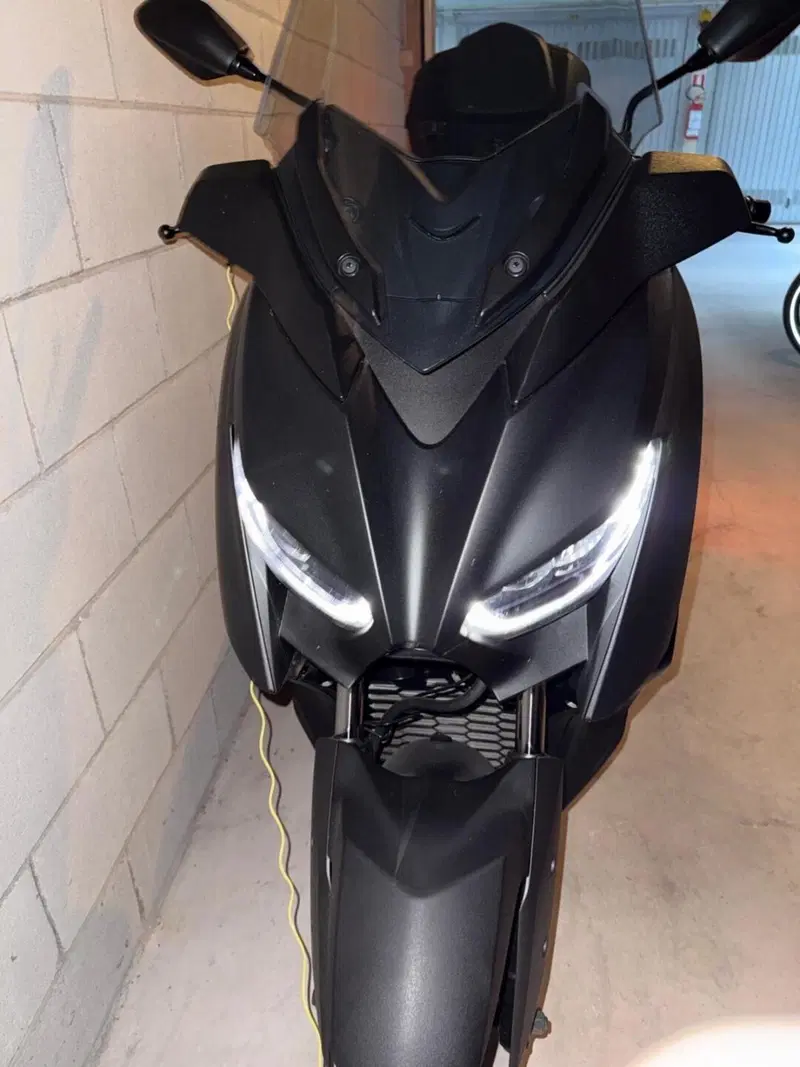 Yamaha X-Max 300 ABS (2017 - 20) (6)