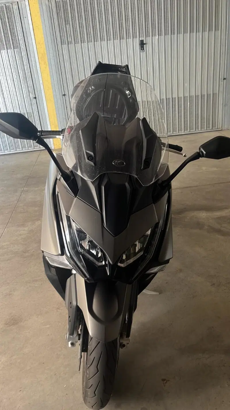 Kymco AK 550 Premium (2023 - 25)