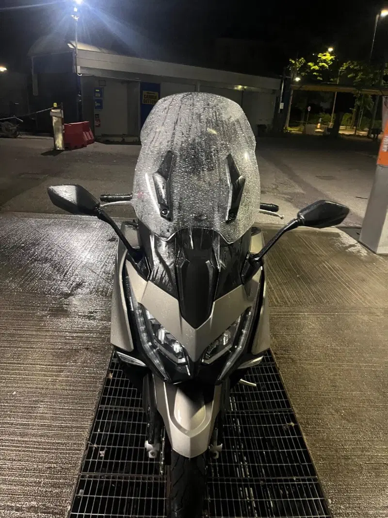 Kymco AK 550 Premium (2023 - 25) (3)