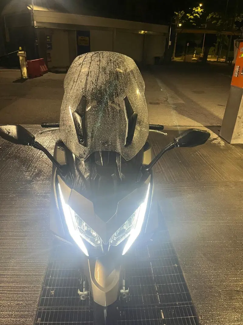 Kymco AK 550 Premium (2023 - 25) (12)