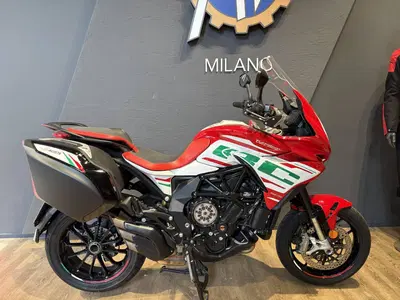 MV Agusta Turismo Veloce 800 RC SCS (2022 - 26) usata