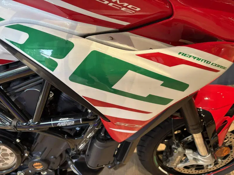 MV Agusta Turismo Veloce 800 RC SCS (2022 - 26) (6)