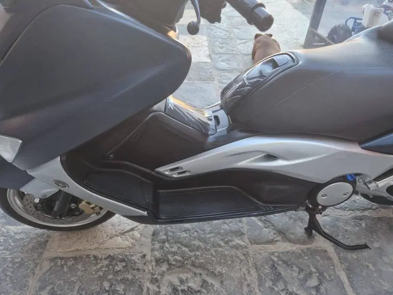 Yamaha T-Max 500 (2004 - 07) (11)