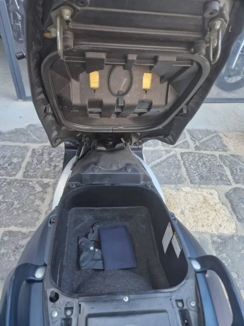 Yamaha T-Max 500 (2004 - 07) (15)