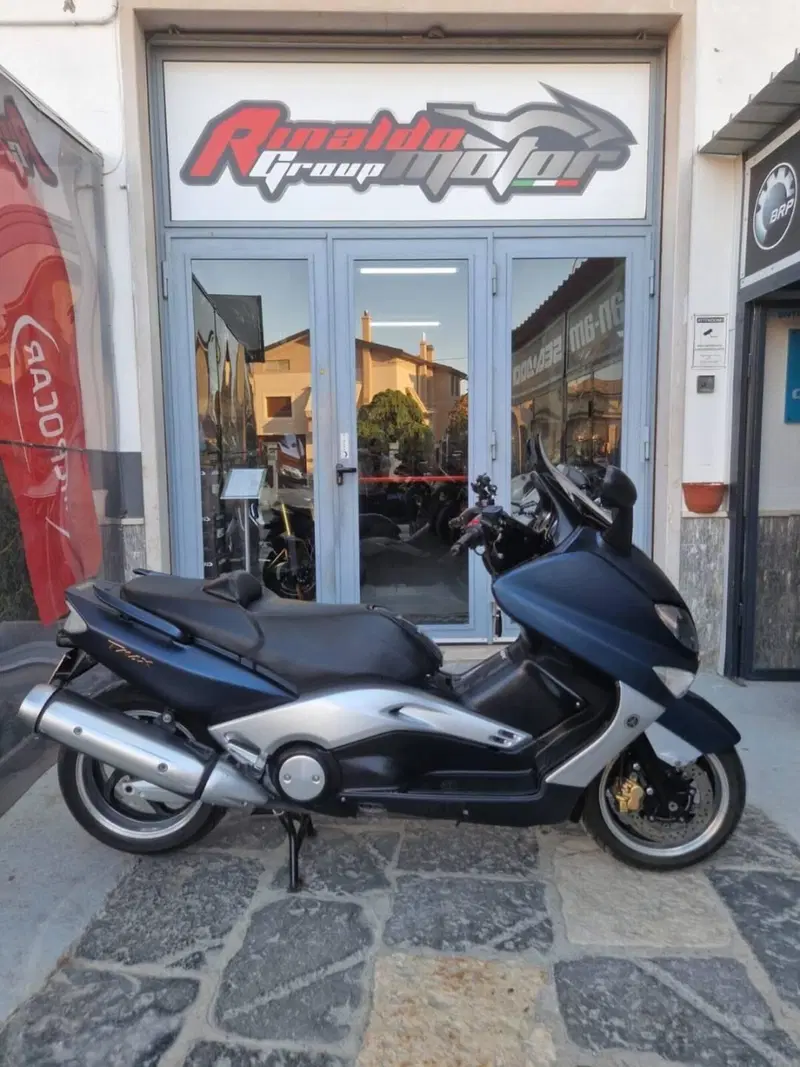 Yamaha T-Max 500 (2004 - 07) (4)