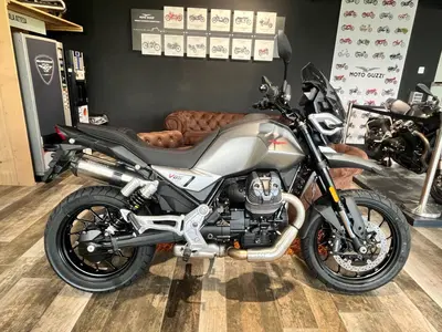 Moto Guzzi V85 Strada (2024 - 26) nuova