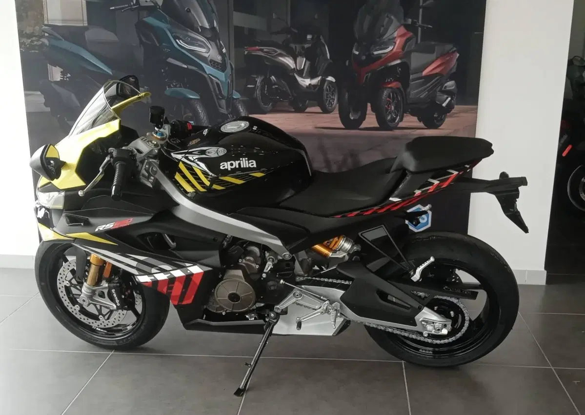 Aprilia RS 660 Factory (2025 - 26) (8)