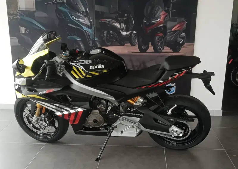 Aprilia RS 660 Factory (2025 - 26) (8)