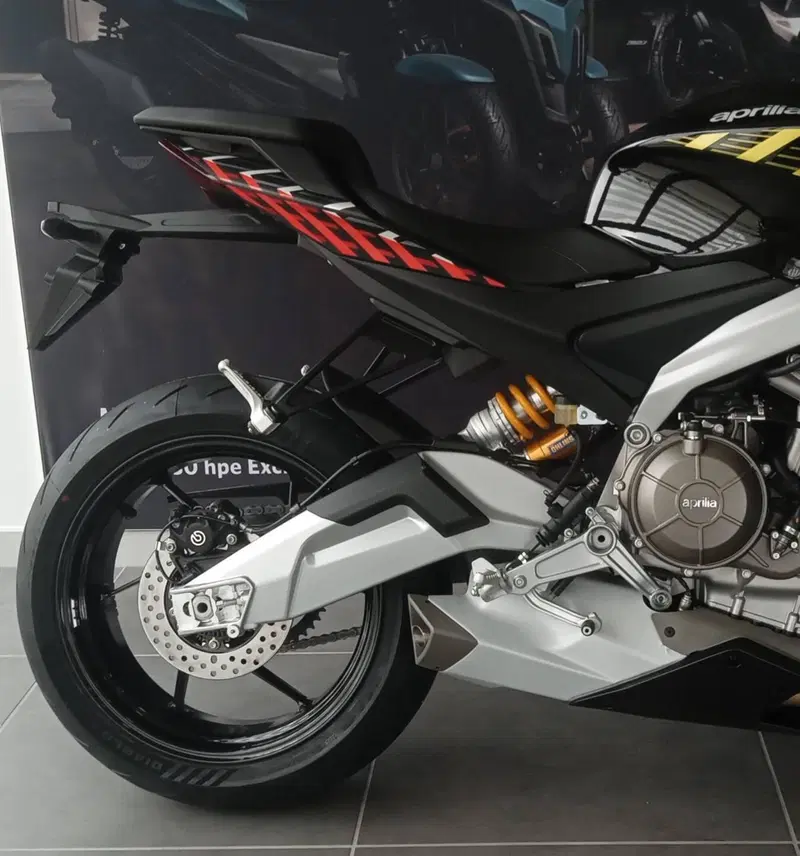 Aprilia RS 660 Factory (2025 - 26) (13)