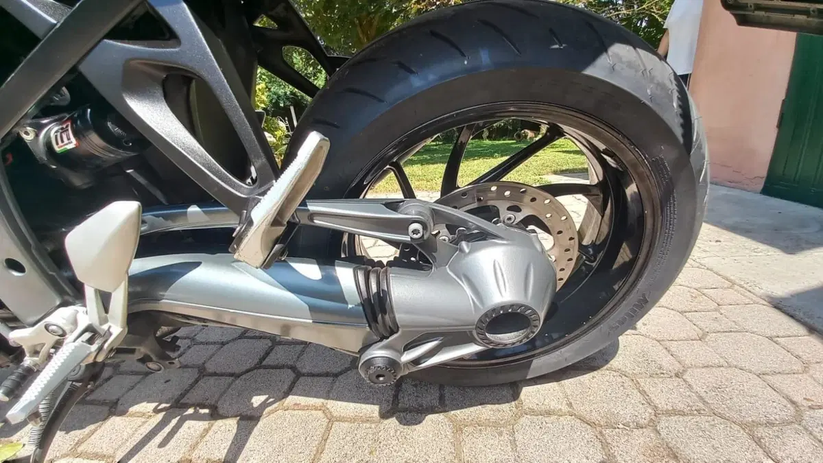 Bmw K 1300 R (2009 - 16) (5)
