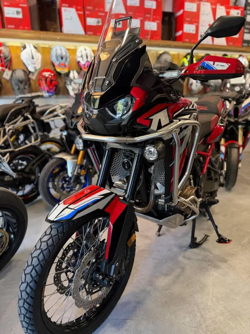Honda Africa Twin CRF 1100L Travel Edition (2022 - 23) (4)