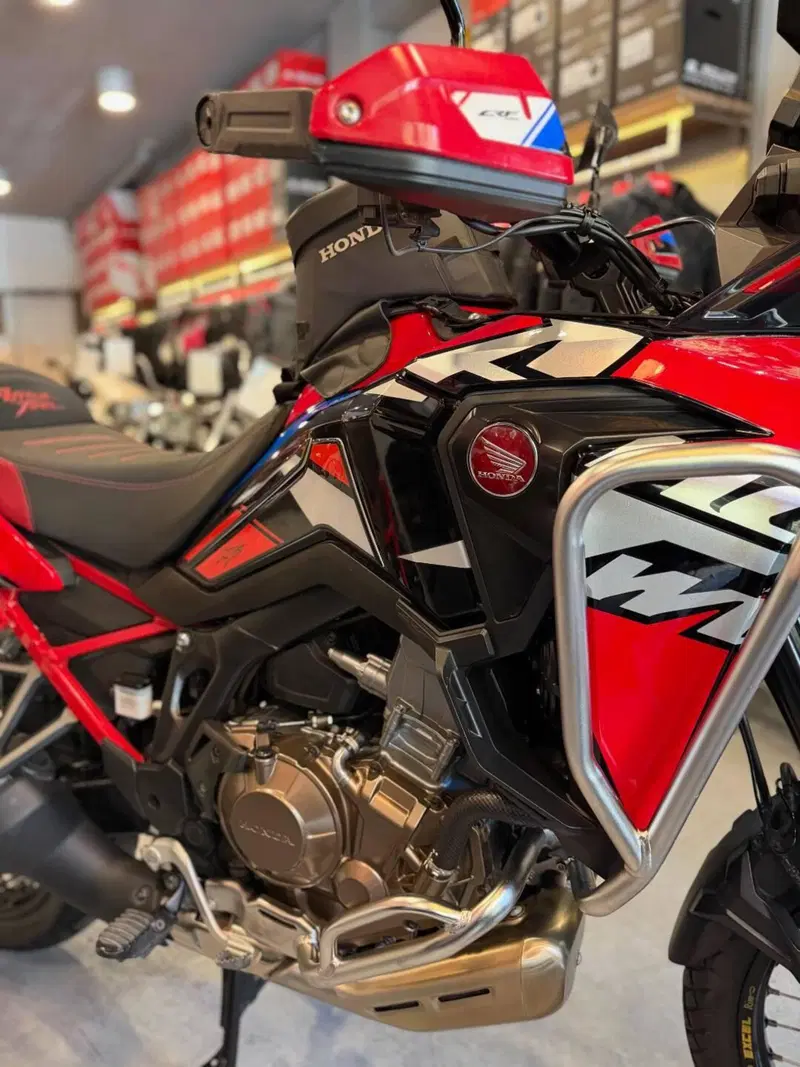 Honda Africa Twin CRF 1100L Travel Edition (2022 - 23) (16)
