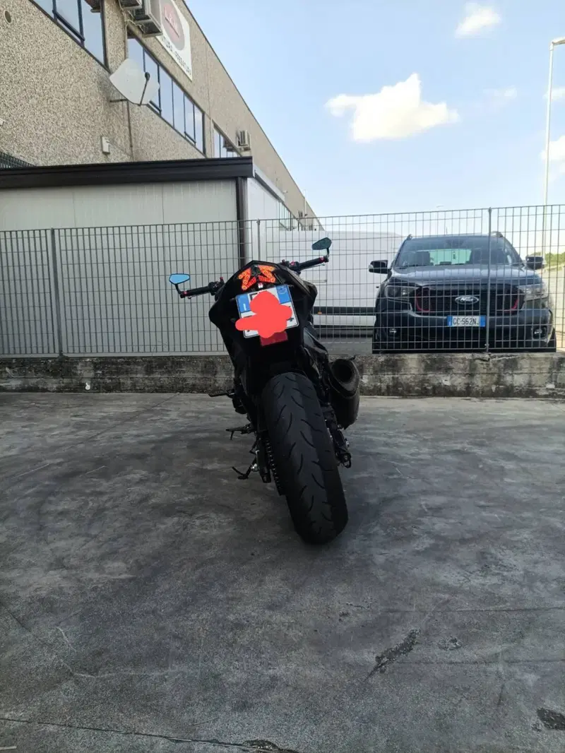Kawasaki Z 800 Sugomi Edition ABS (2016) (3)