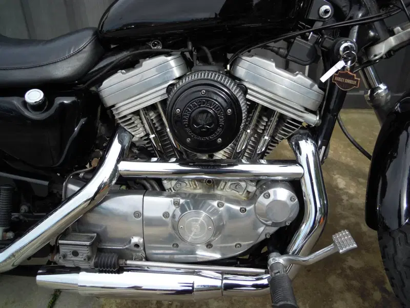 Harley-Davidson 883 Hugger (1994 - 00) - XLH (10)