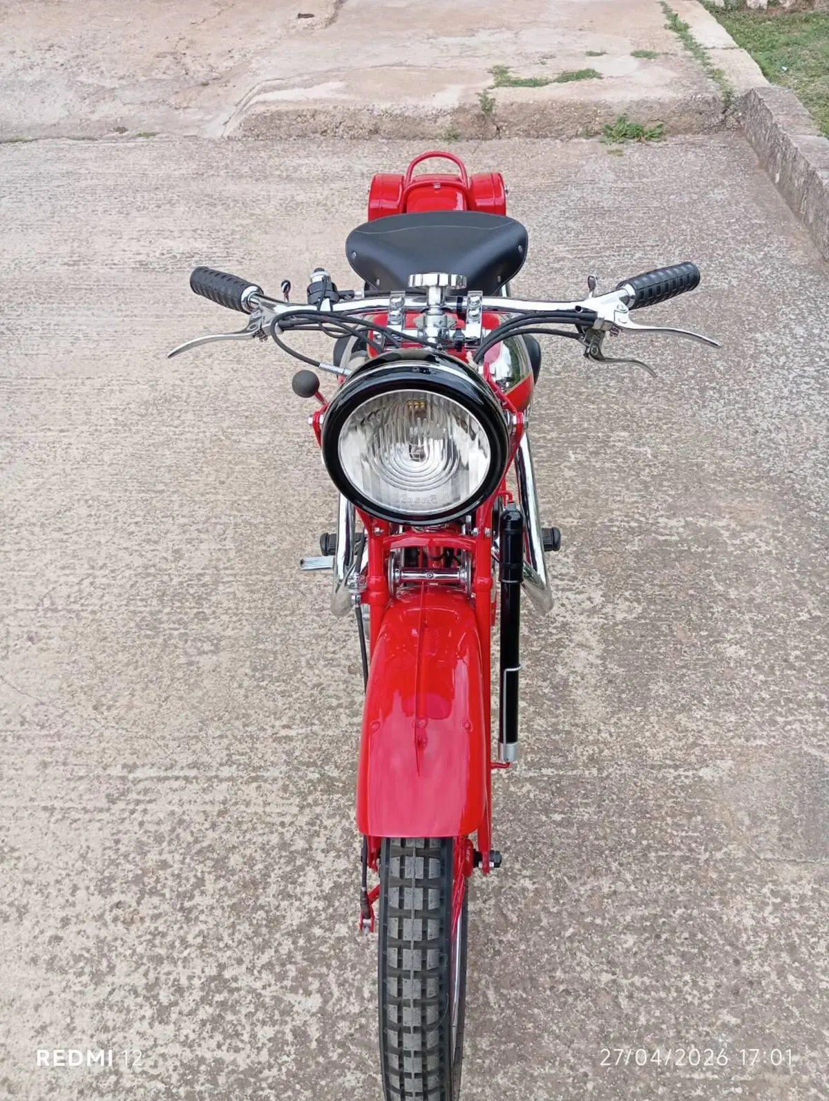 Benelli 220 sport  (3)