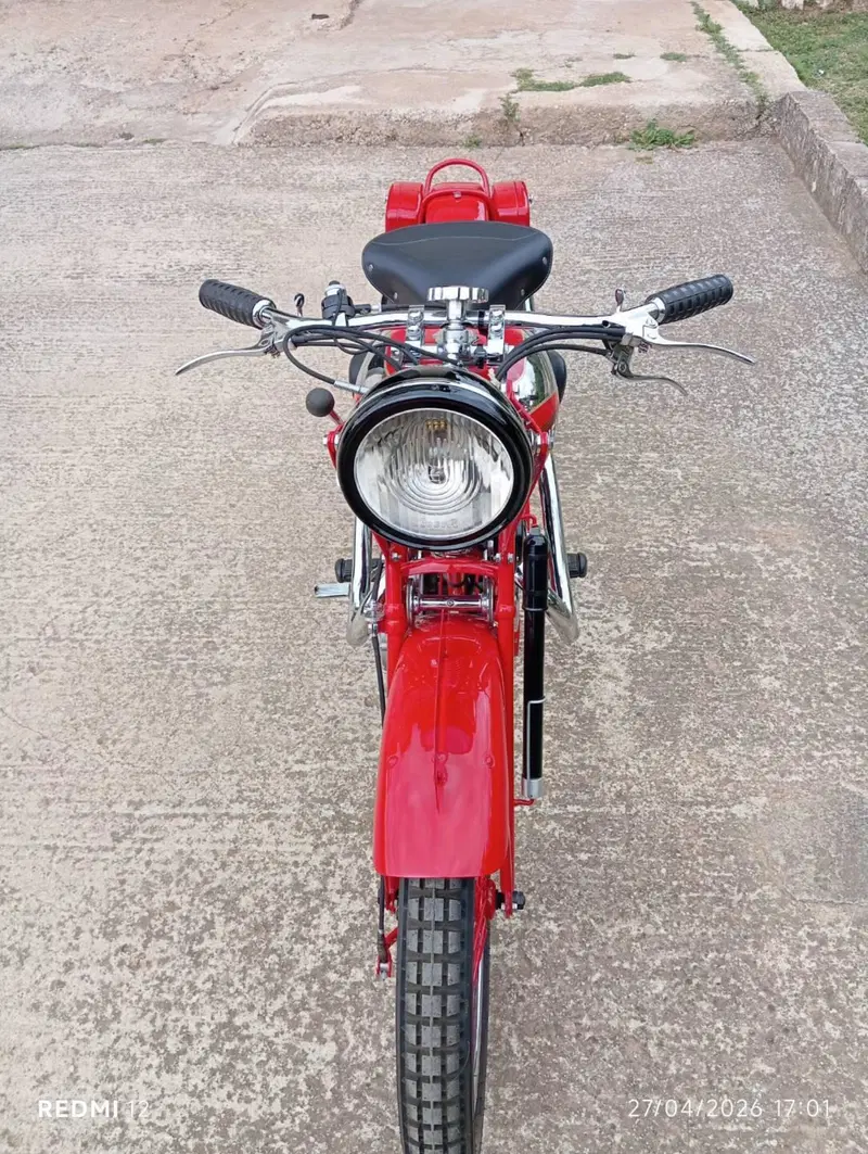 Benelli 220 sport  (3)