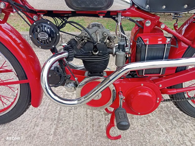 Benelli 220 sport  (5)