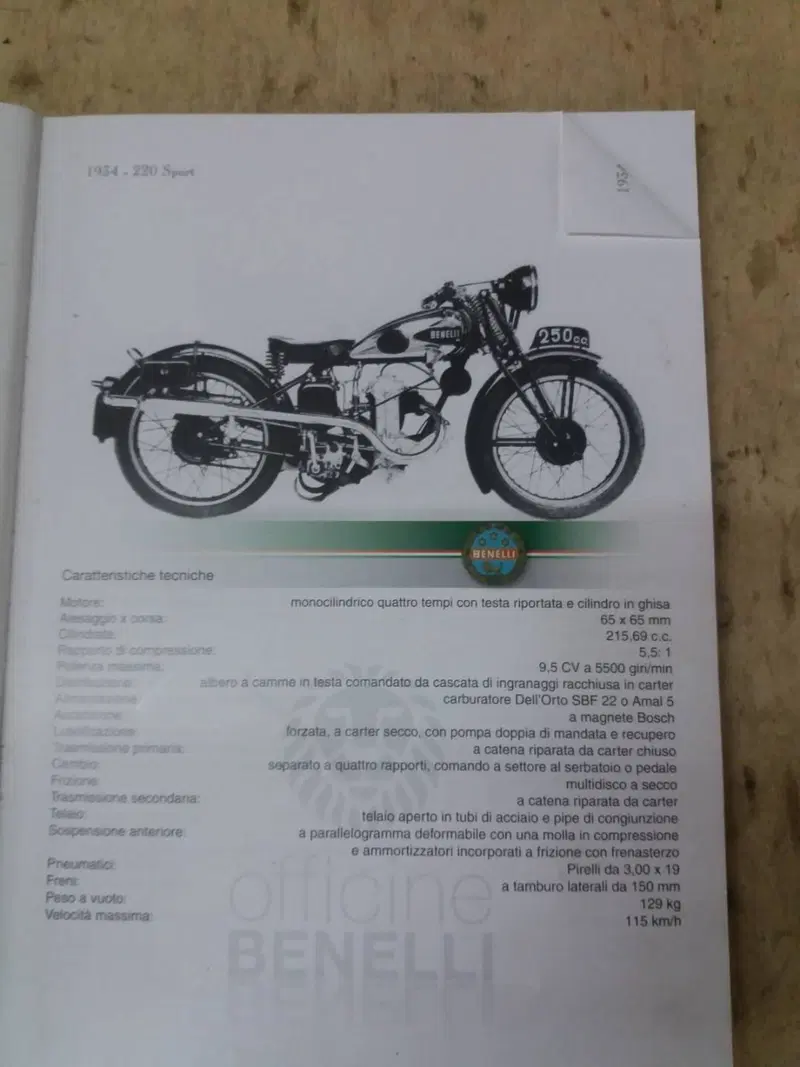 Benelli 220 sport  (7)