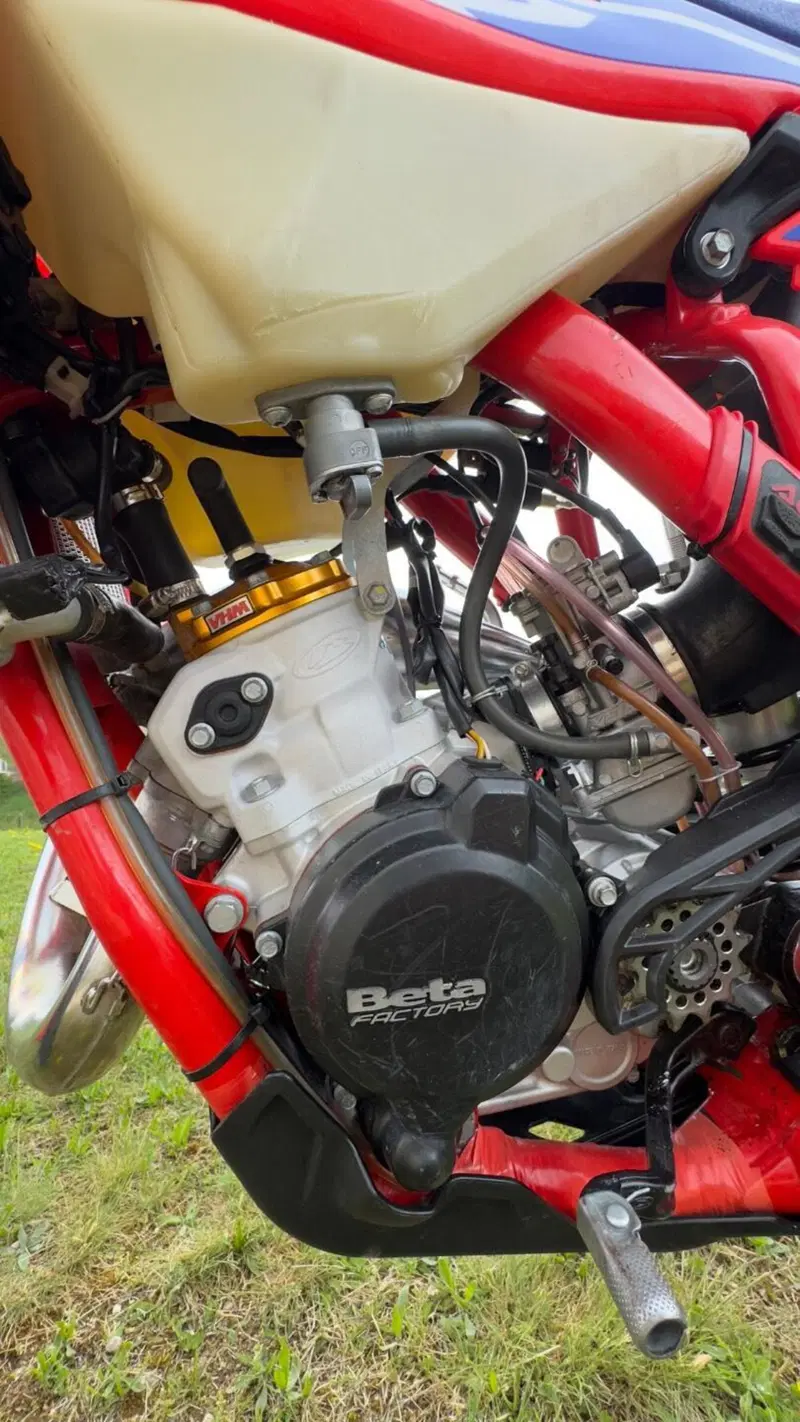 Betamotor RR 125 2T Enduro Racing (2022) (11)
