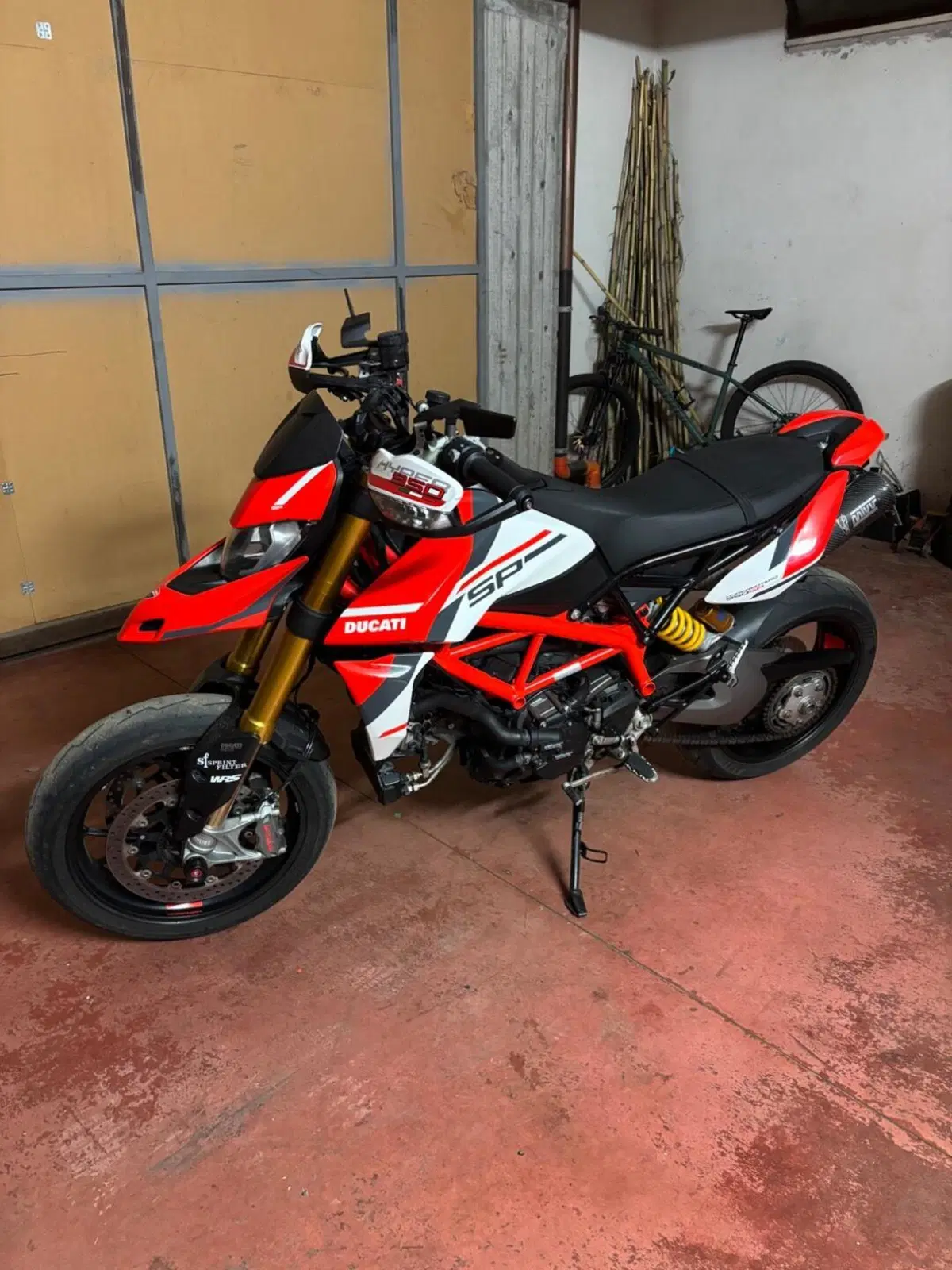 Ducati Hypermotard 950 SP (2022 - 25) (2)