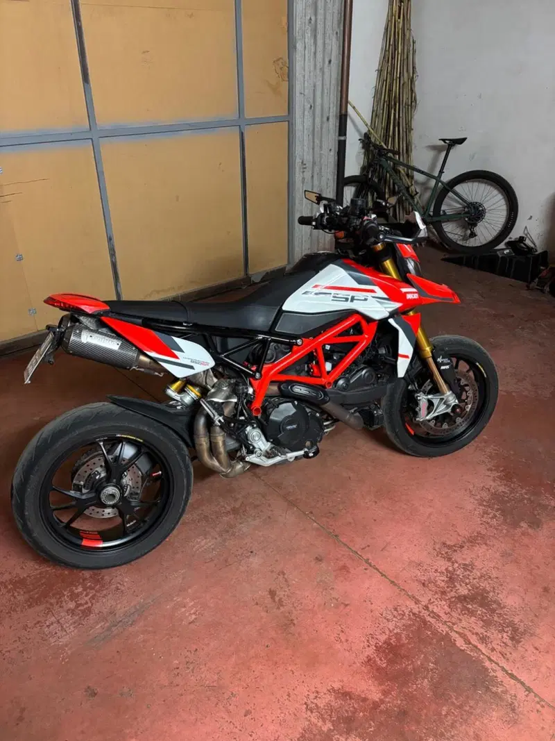 Ducati Hypermotard 950 SP (2022 - 25) (3)