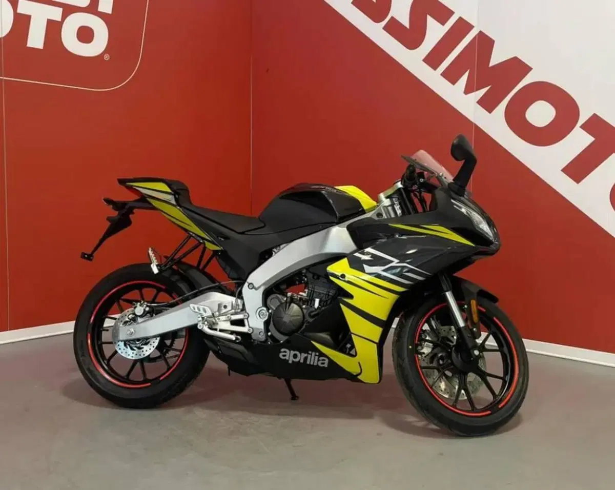 Aprilia RS 125 (2025 - 26) (2)