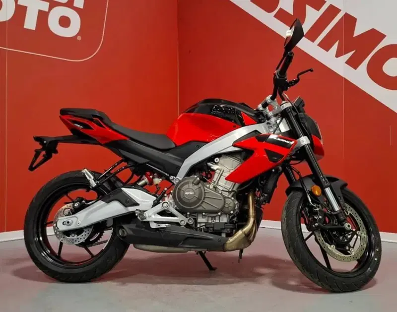 Aprilia Tuono 457 (2025 - 26) (2)
