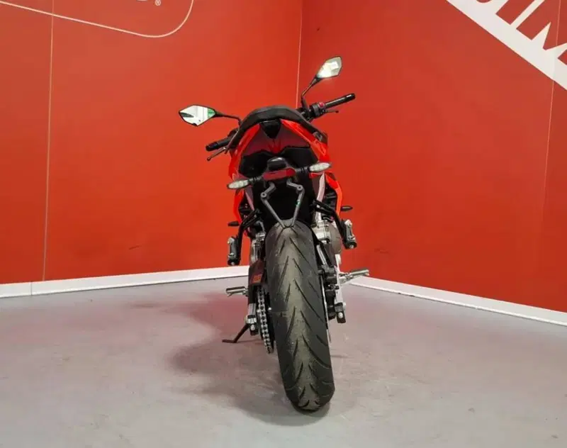 Aprilia Tuono 457 (2025 - 26) (4)