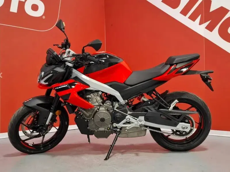 Aprilia Tuono 457 (2025 - 26) (6)