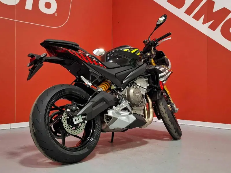 Aprilia Tuareg 660 (2025 - 26) (4)