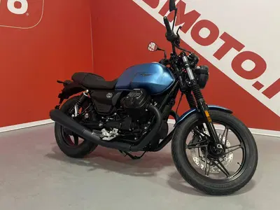 Moto Guzzi V7 Stone (2025 - 26) nuova