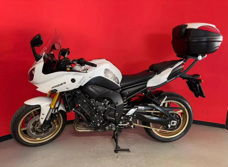 Yamaha Fazer 8 (2010 - 16) (3)