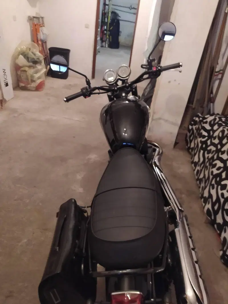 Triumph Street Scrambler 900 (2017 - 18)