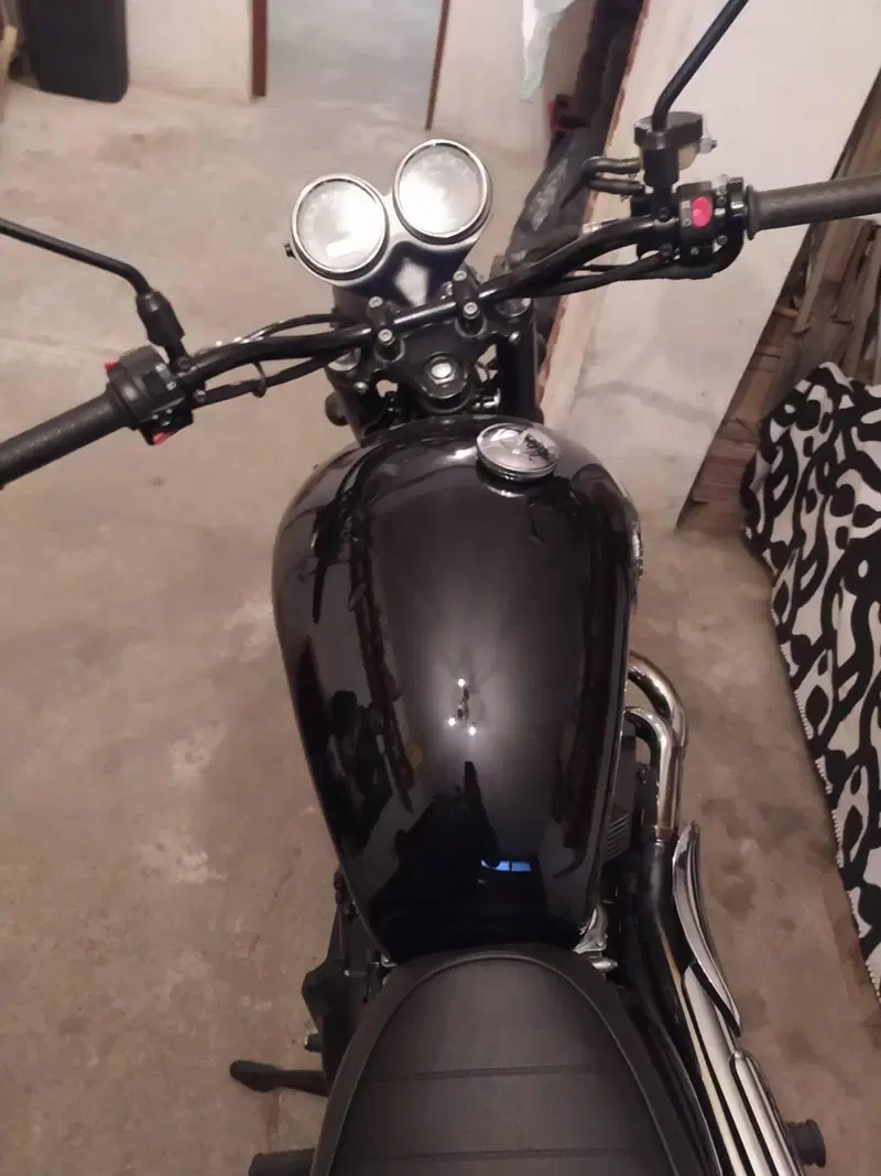 Triumph Street Scrambler 900 (2017 - 18) (2)