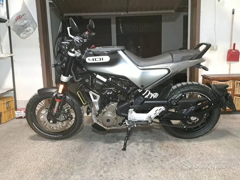 Husqvarna Vitpilen 401 (2020) (2)