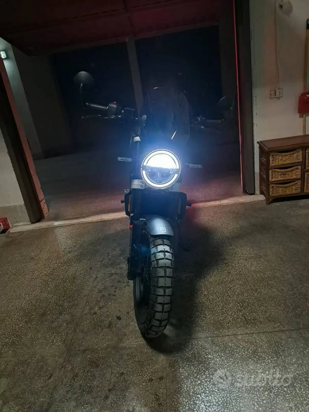 Husqvarna Vitpilen 401 (2020) (5)