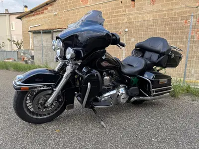 Harley-Davidson 1690 Electra Glide Classic (2010 - 12) - FLHTC usata